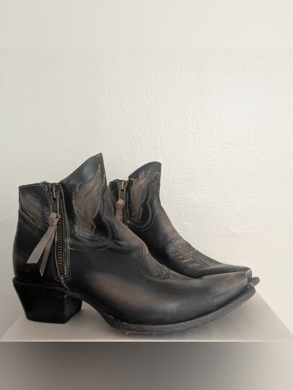 NWOB Freebird Wolfie Boots in Black - Picture 7 of 11